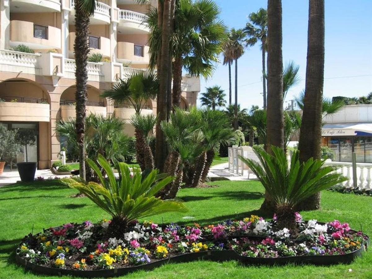 #Cannes Boccacabana Beach, Seafront, in Résid Pierre&Vacances 3 Stars Extérieur photo
