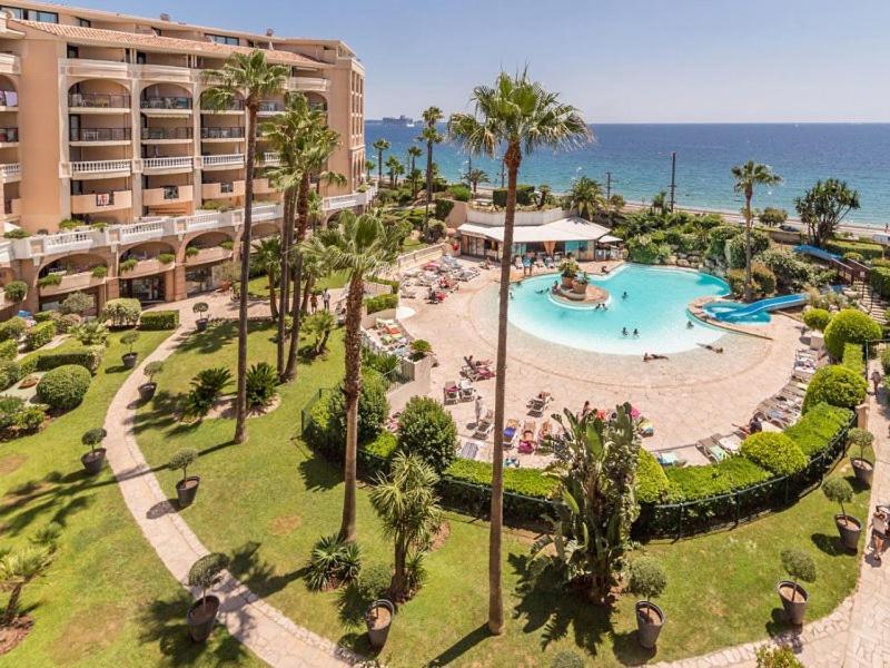 #Cannes Boccacabana Beach, Seafront, in Résid Pierre&Vacances 3 Stars Extérieur photo